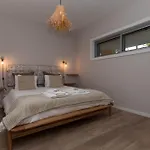 One Bedroom Cliffs *
