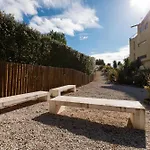 One Bedroom Cliffs شقة سيسيمبرا