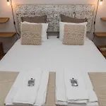 شقة One Bedroom Cliffs سيسيمبرا