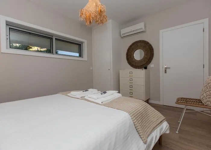 アパート One Bedroom Cliffs