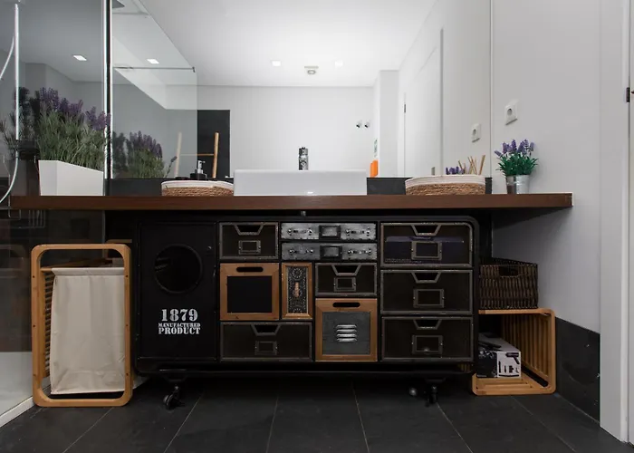 アパート One Bedroom Cliffs *