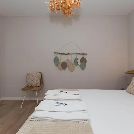 One Bedroom Cliffs *