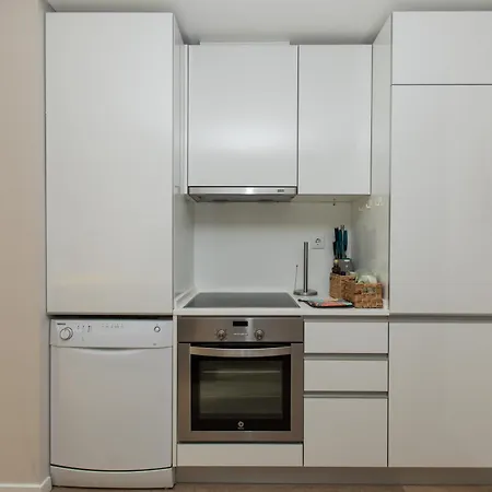 One Bedroom Cliffs Apartment