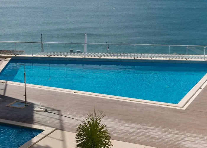 Διαμέρισμα One Bedroom Cliffs Σεσίμπρα