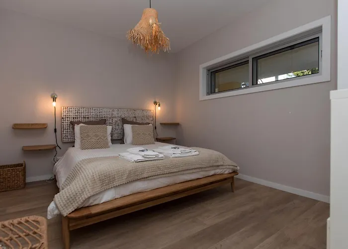 One Bedroom Cliffs *