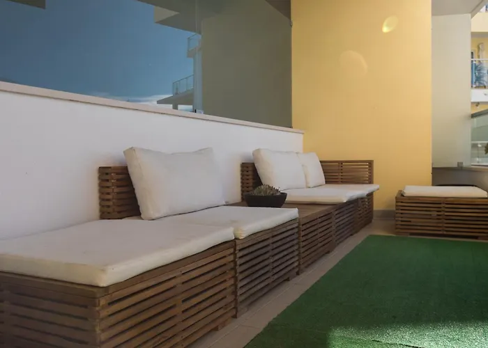 One Bedroom Cliffs *